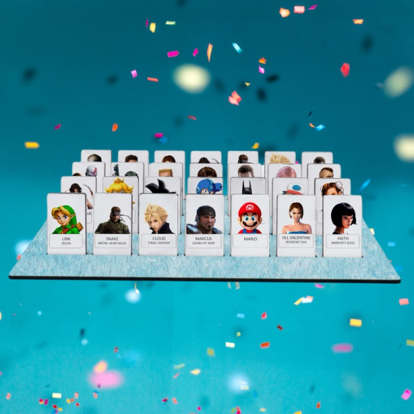 Jeu de société qui est ce? à personnaliser, pré commande délai 8 à 10 jours