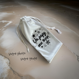 Pochette en polyester, a cordons, pour lunettes, etc..., à personnaliser, délais de traitement 8 à 10 jours